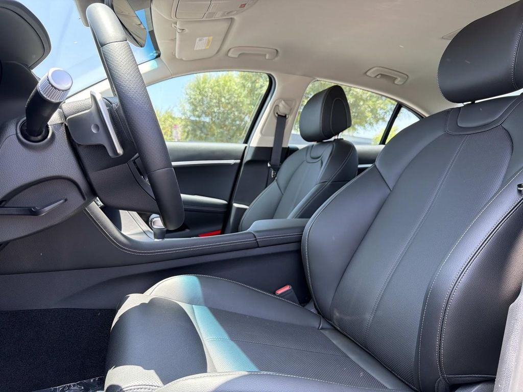 2026 Genesis G70 2.5T