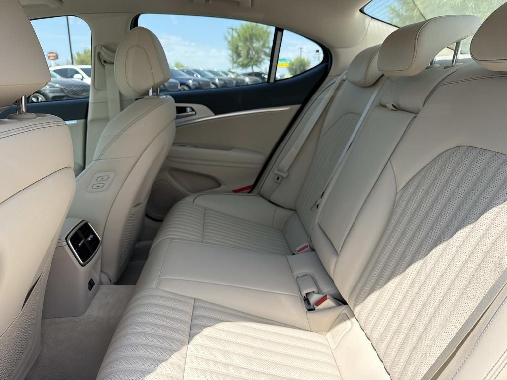 2026 Genesis G70 2.5T PRESTIGE