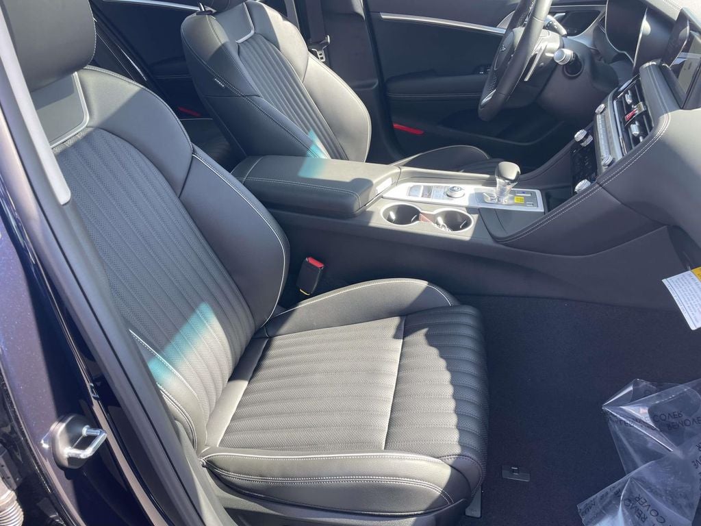 2026 Genesis G70 2.5T PRESTIGE