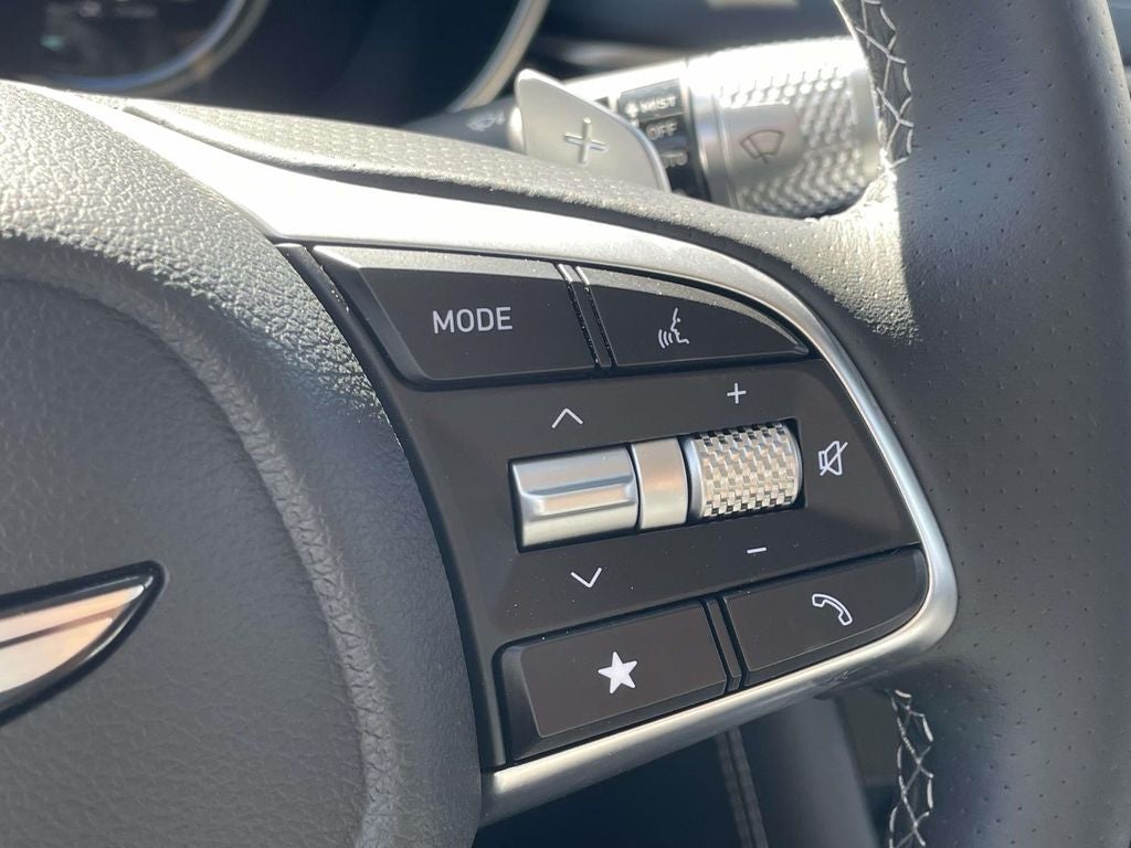 2026 Genesis G70 2.5T PRESTIGE