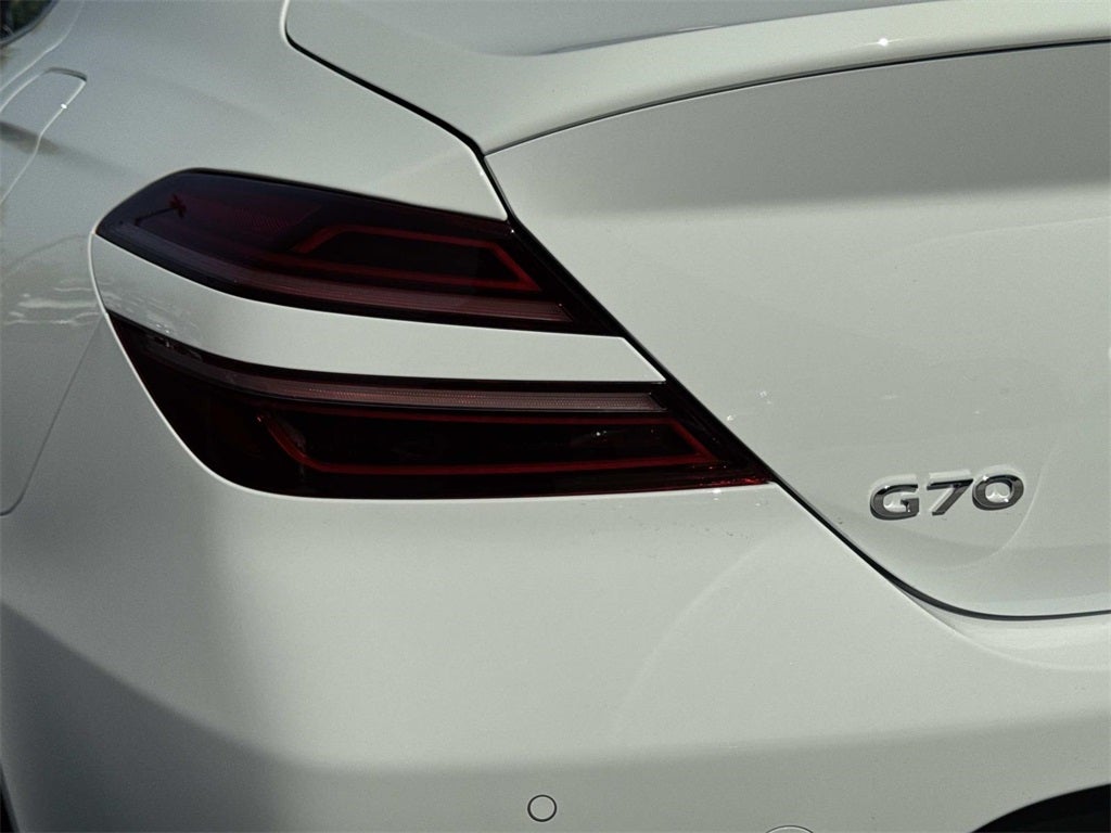 2026 Genesis G70 2.5T PRESTIGE