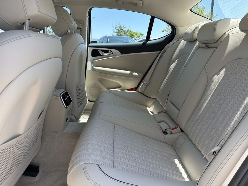 2026 Genesis G70 2.5T Prestige