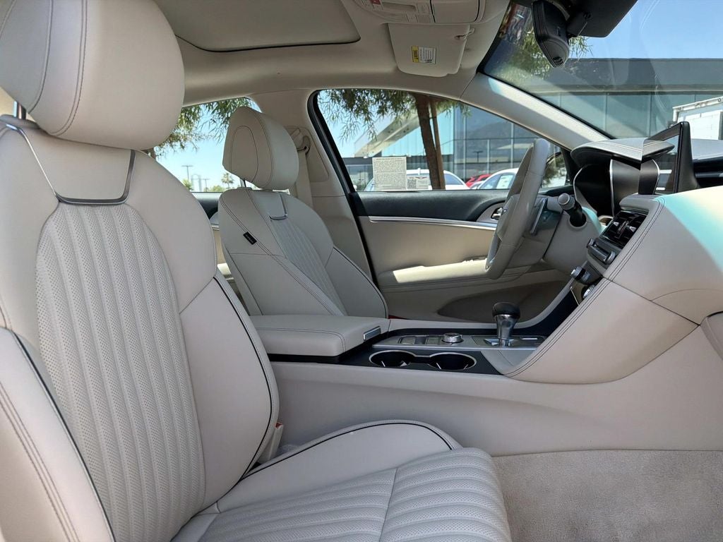 2026 Genesis G70 2.5T Prestige