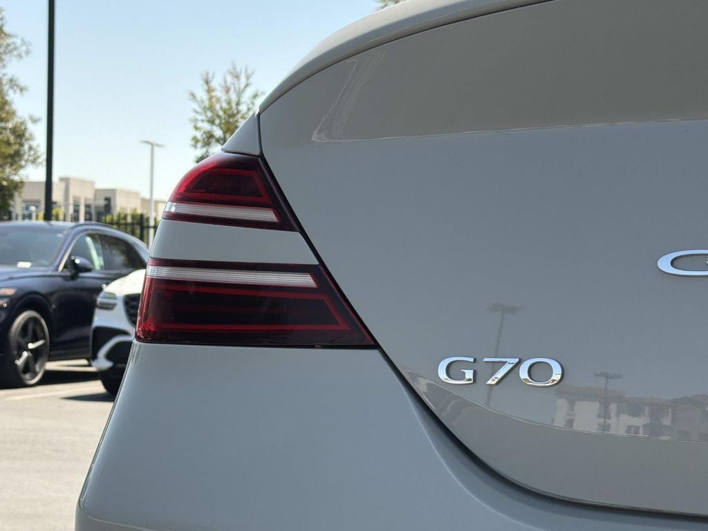 2026 Genesis G70 2.5T Prestige