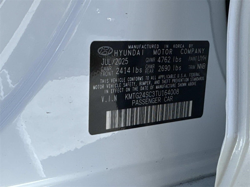 2026 Genesis G70 2.5T PRESTIGE