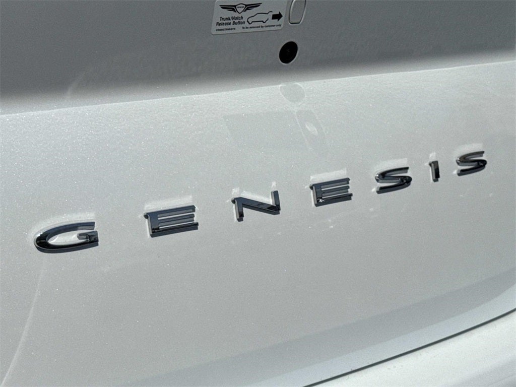 2026 Genesis G70 2.5T PRESTIGE