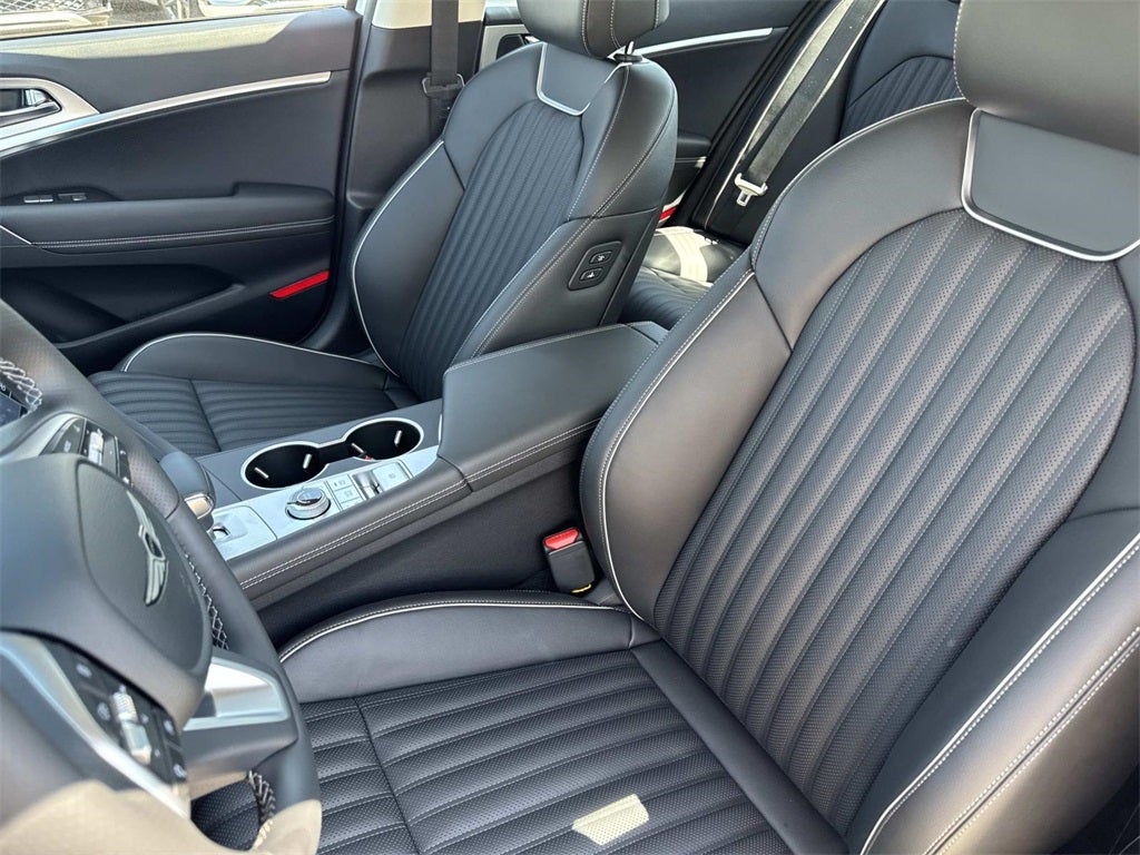 2026 Genesis G70 2.5T PRESTIGE