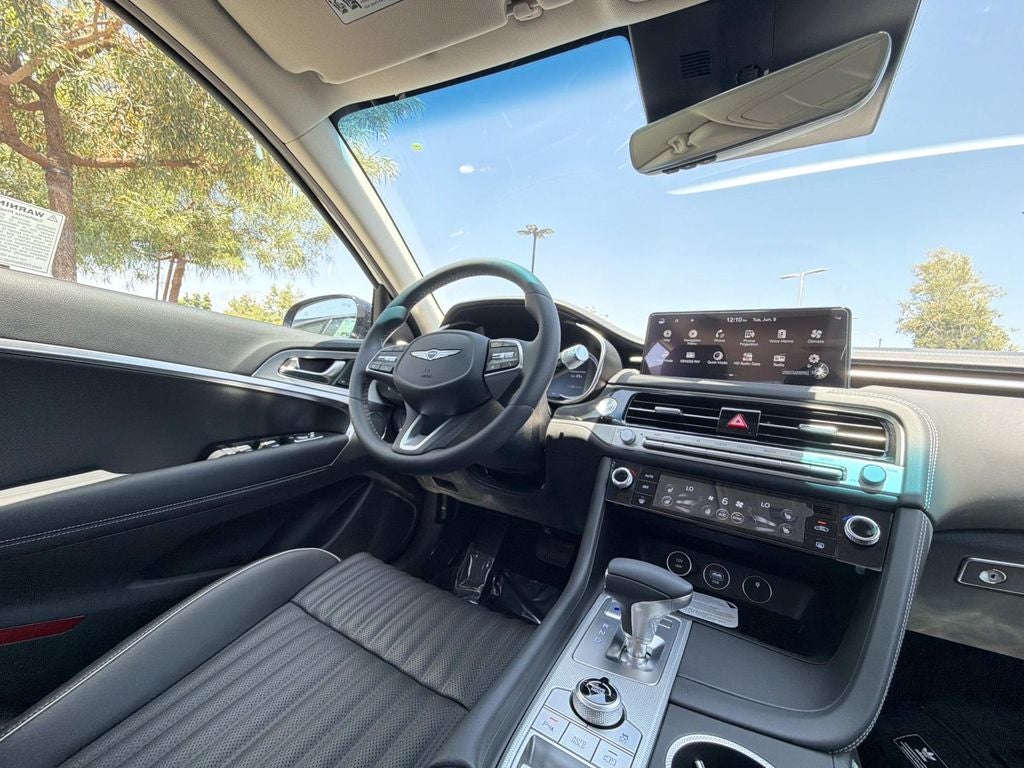 2026 Genesis G70 2.5T PRESTIGE