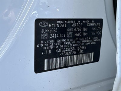 2026 Genesis G70 2.5T PRESTIGE