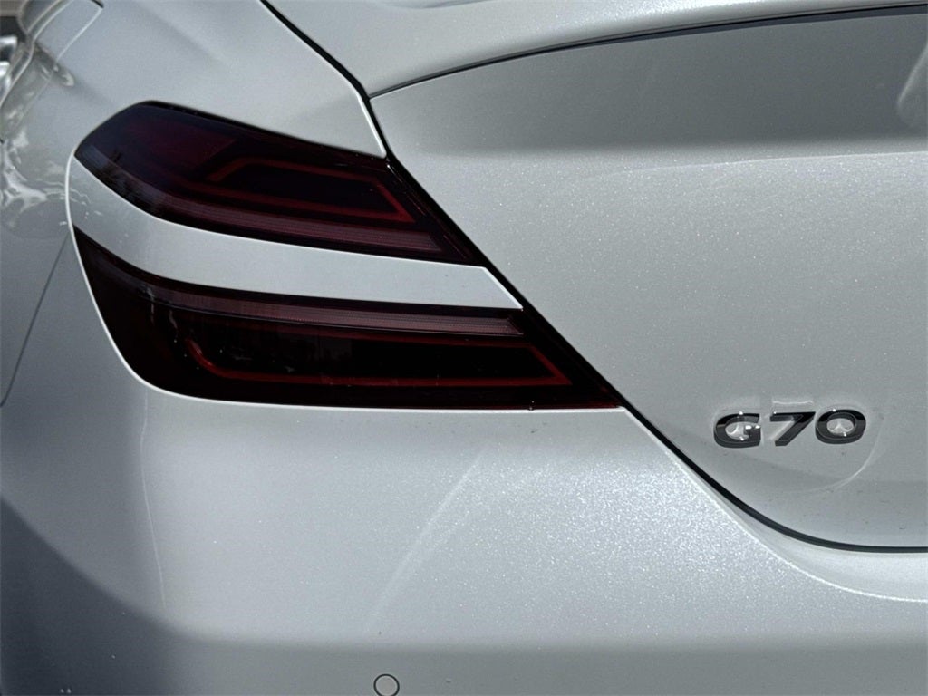 2026 Genesis G70 2.5T PRESTIGE