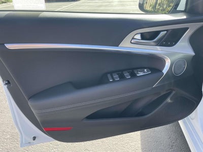 2026 Genesis G70 2.5T PRESTIGE