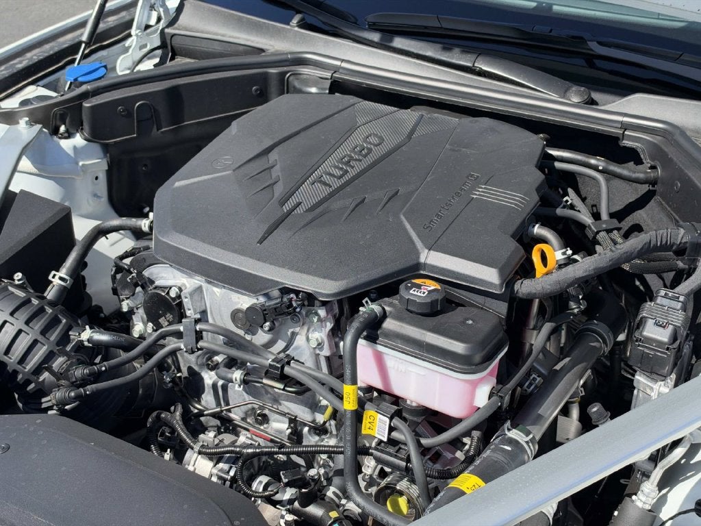 2026 Genesis G70 2.5T PRESTIGE