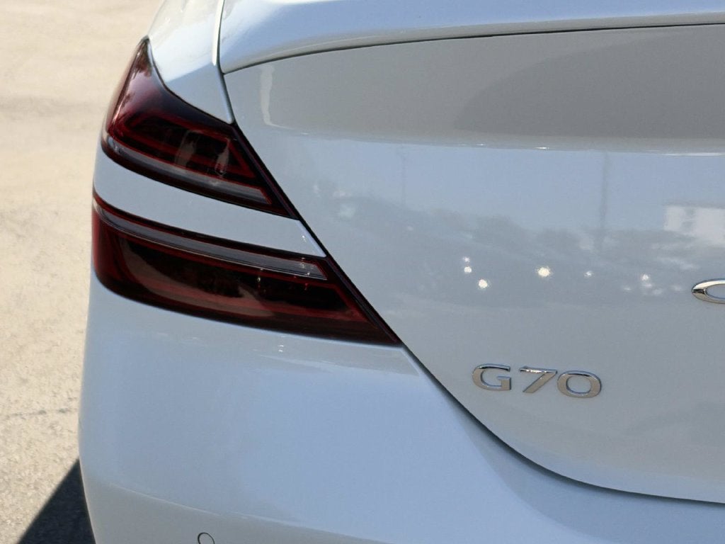 2026 Genesis G70 2.5T PRESTIGE