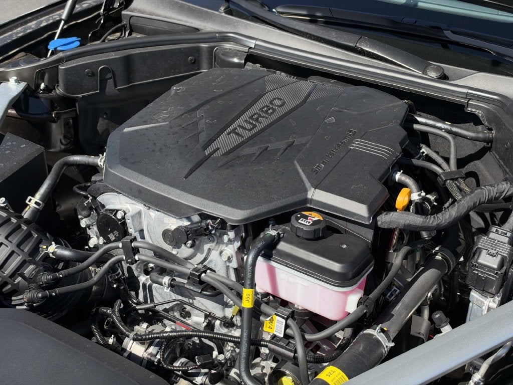 2026 Genesis G70 2.5T PRESTIGE