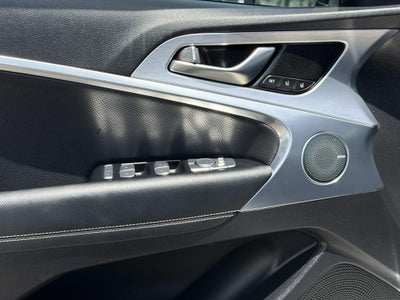 2021 Genesis G70 2.0T Elite