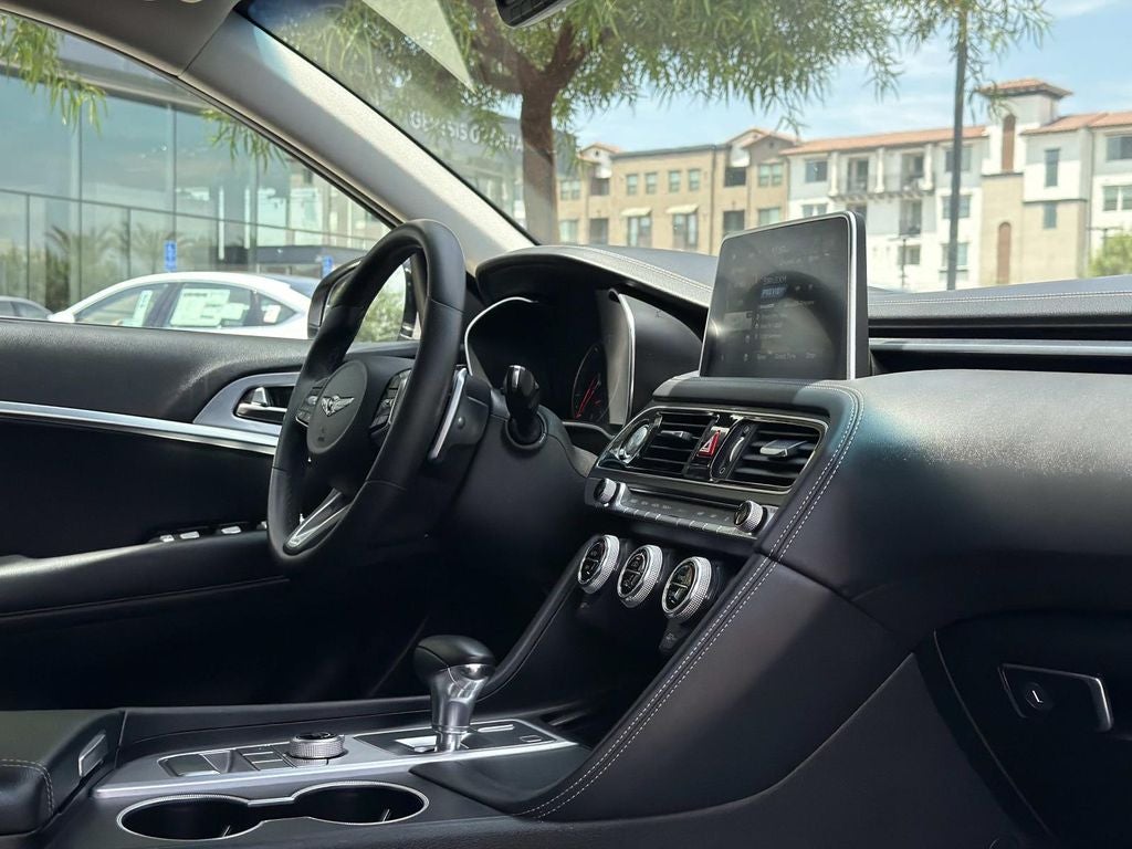 2021 Genesis G70 2.0T Elite