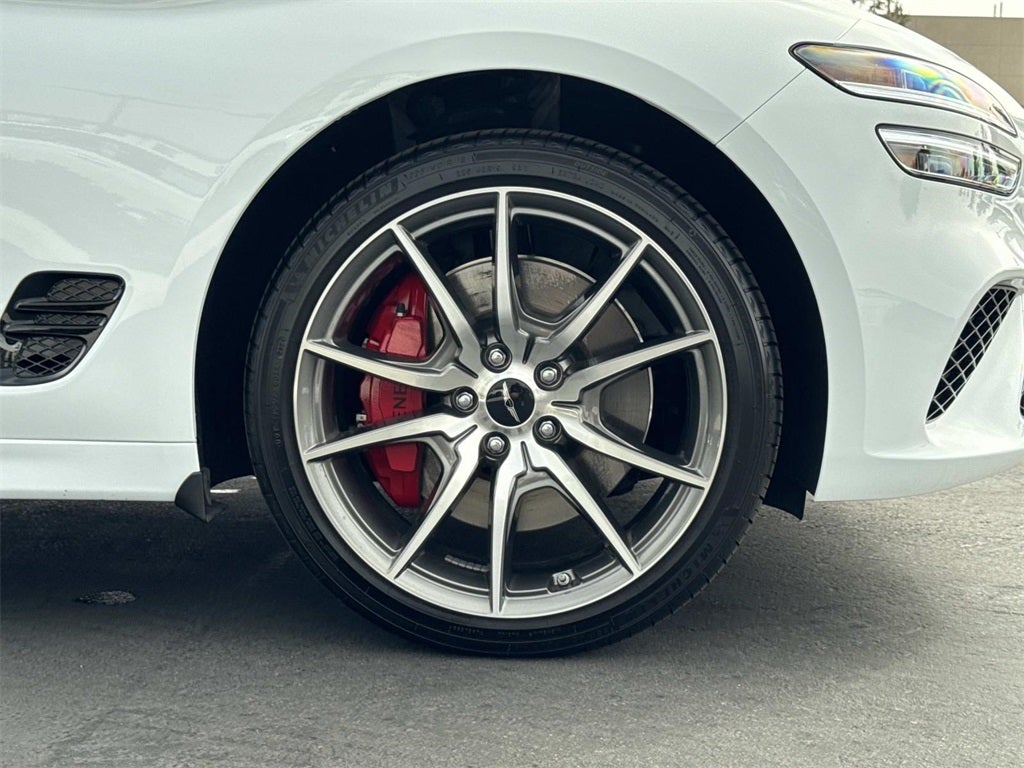 2025 Genesis G70 2.5T