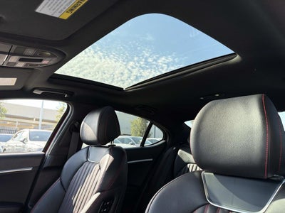 2024 Genesis G70 2.5T