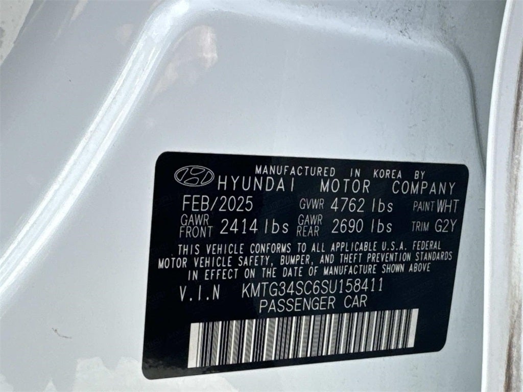 2025 Genesis G70 2.5T