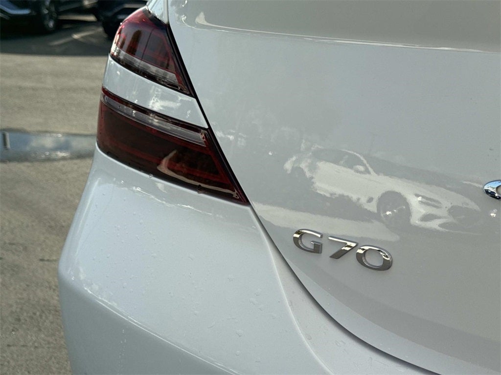 2025 Genesis G70 2.5T