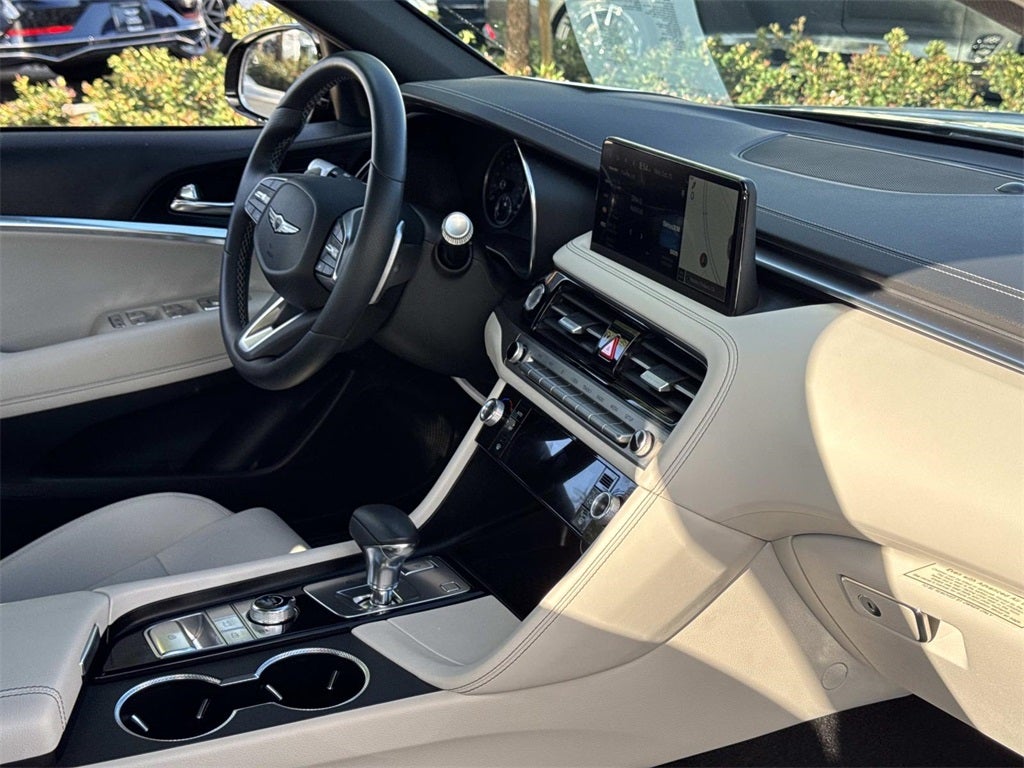 2025 Genesis G70 2.5T