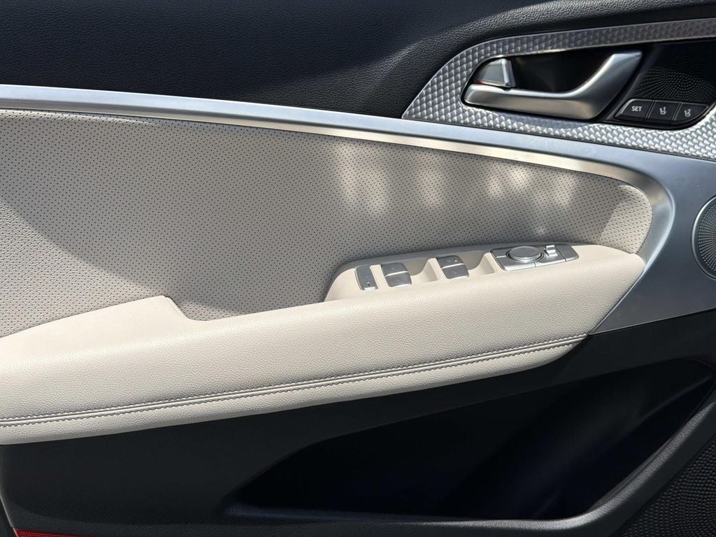 2023 Genesis G70 2.0T Sport Prestige