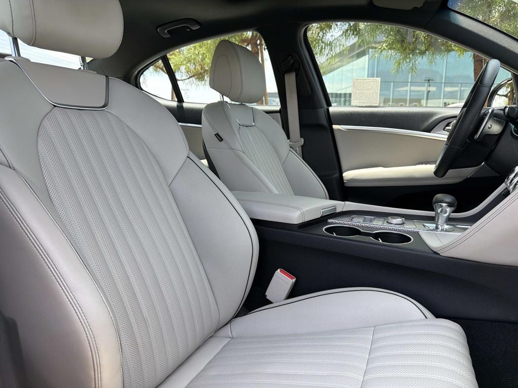 2023 Genesis G70 2.0T Sport Prestige