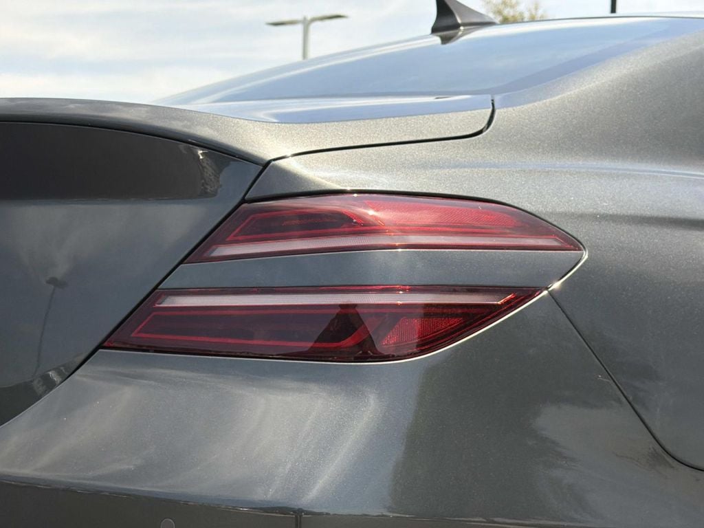 2023 Genesis G70 2.0T Sport Prestige