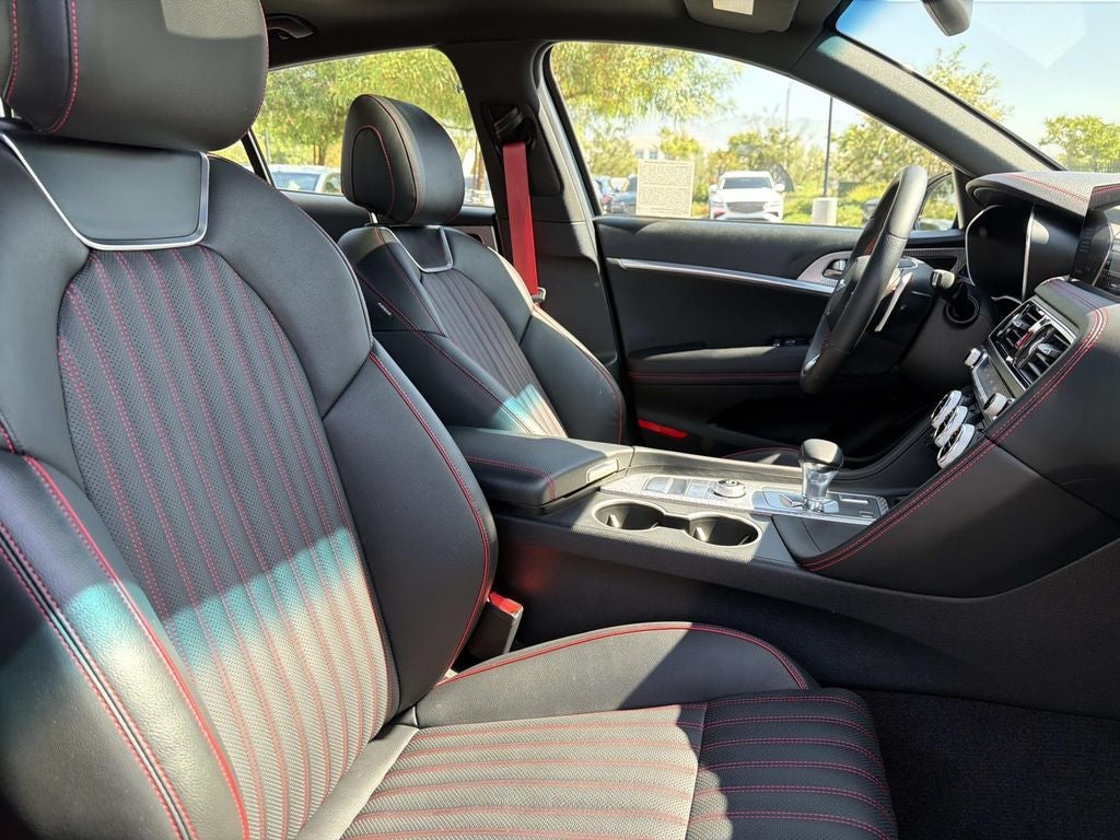 2023 Genesis G70 2.0T