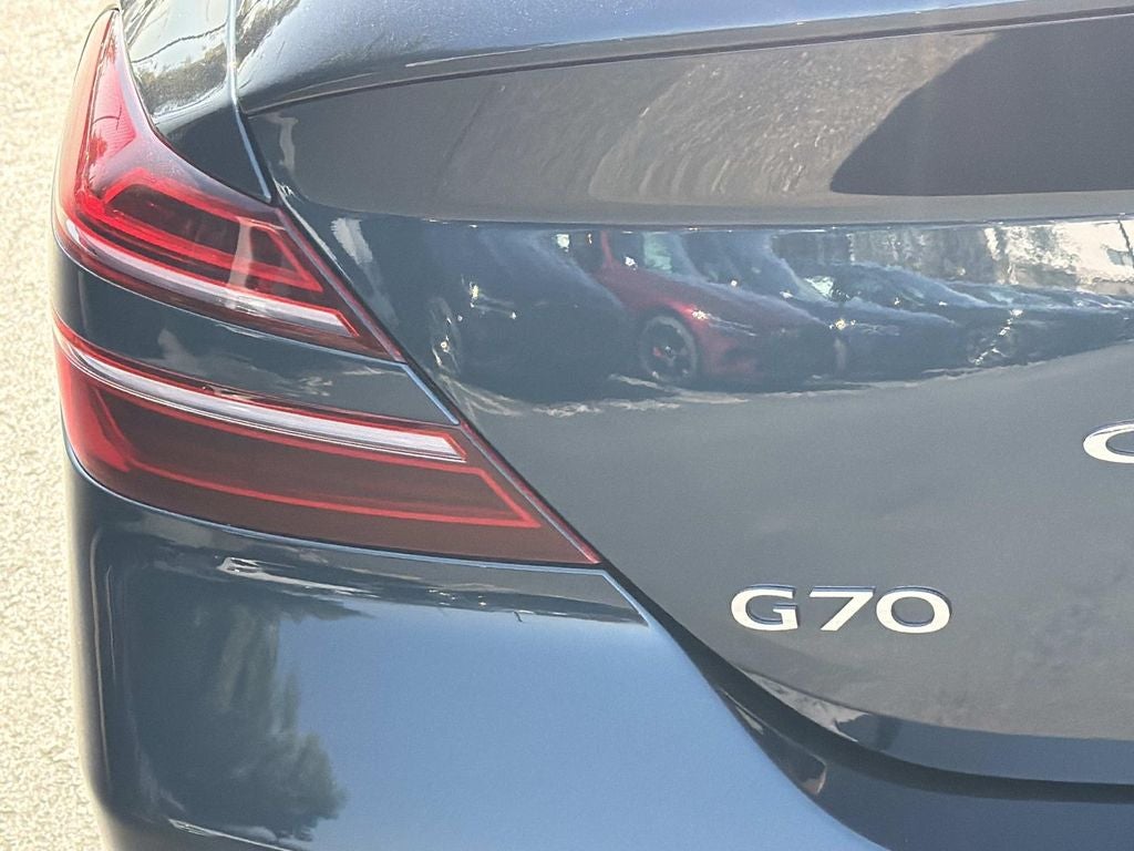 2023 Genesis G70 2.0T