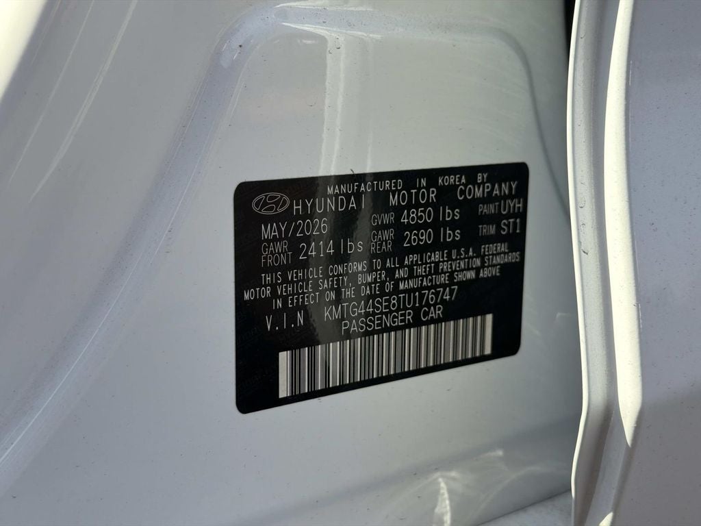 2026 Genesis G70 3.3T SPORT PRESTIGE