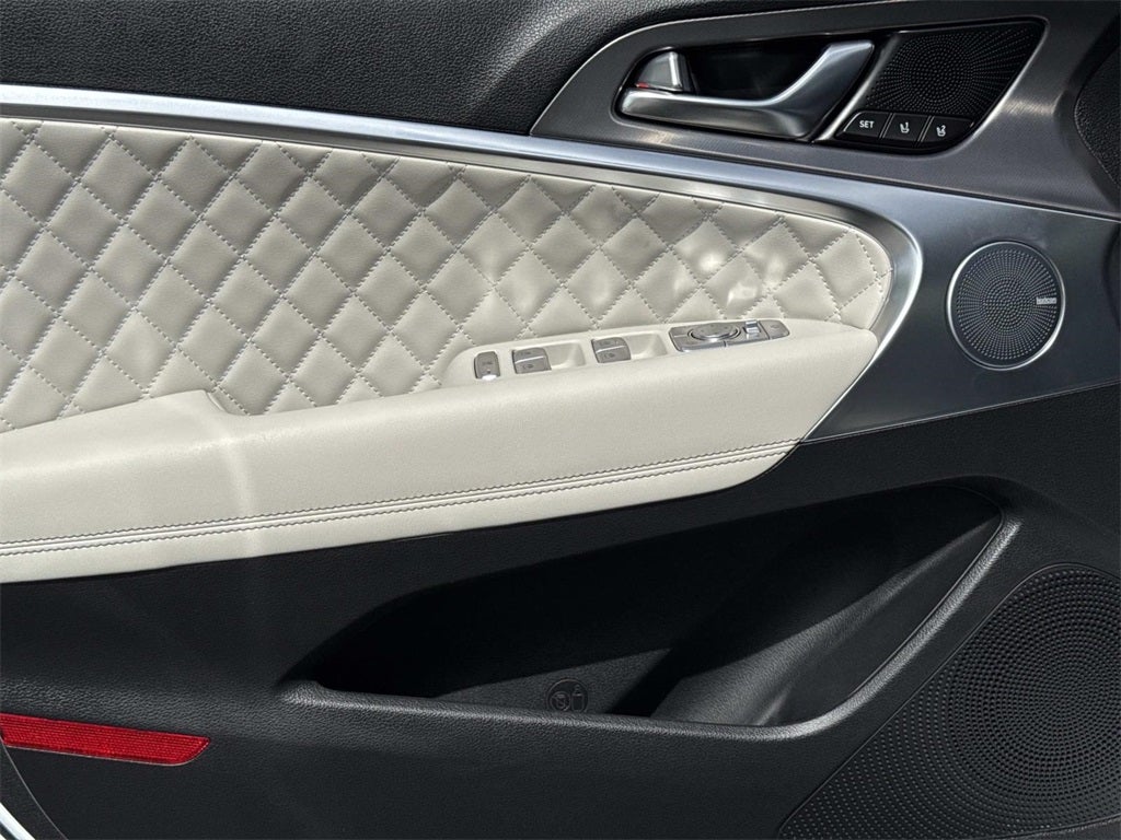 2025 Genesis G70 3.3T Sport Advanced