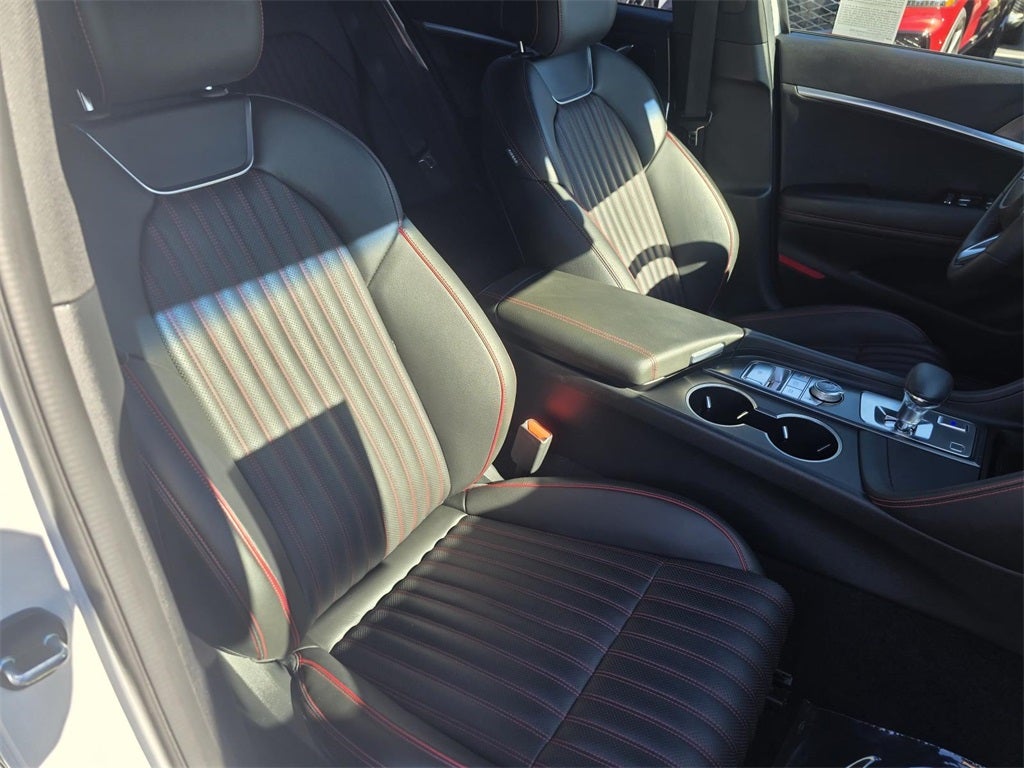 2025 Genesis G70 3.3T Sport Advanced AWD