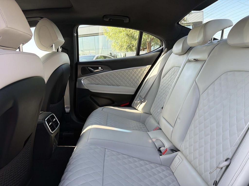 2025 Genesis G70 3.3T Sport Prestige