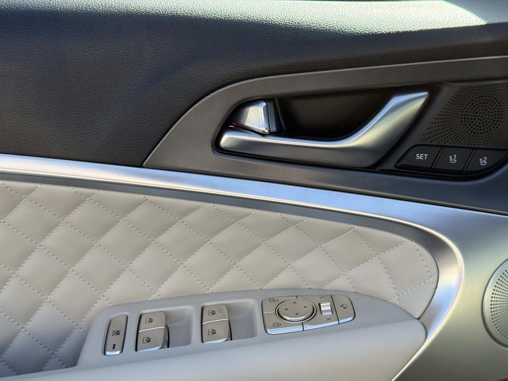 2025 Genesis G70 3.3T Sport Prestige
