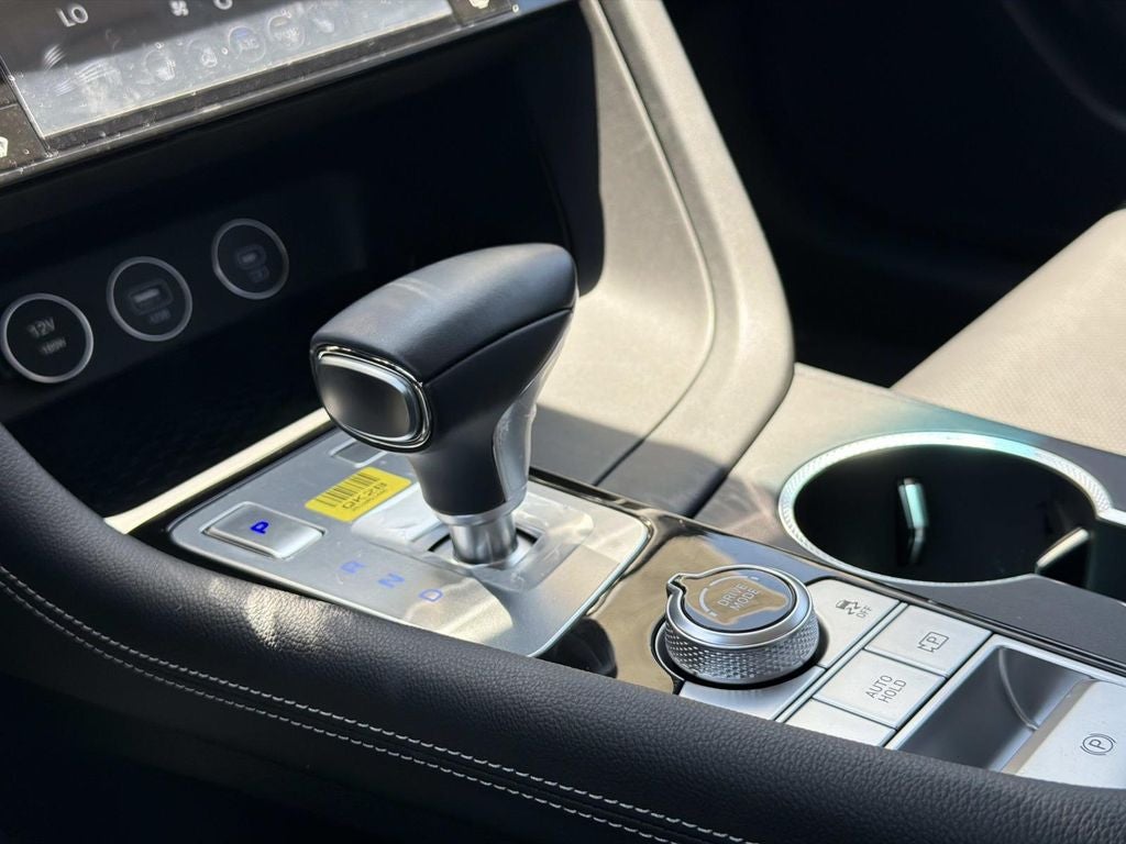 2026 Genesis G70 2.5T