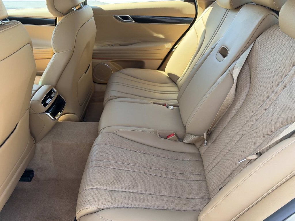 2027 Genesis G80 2.5T