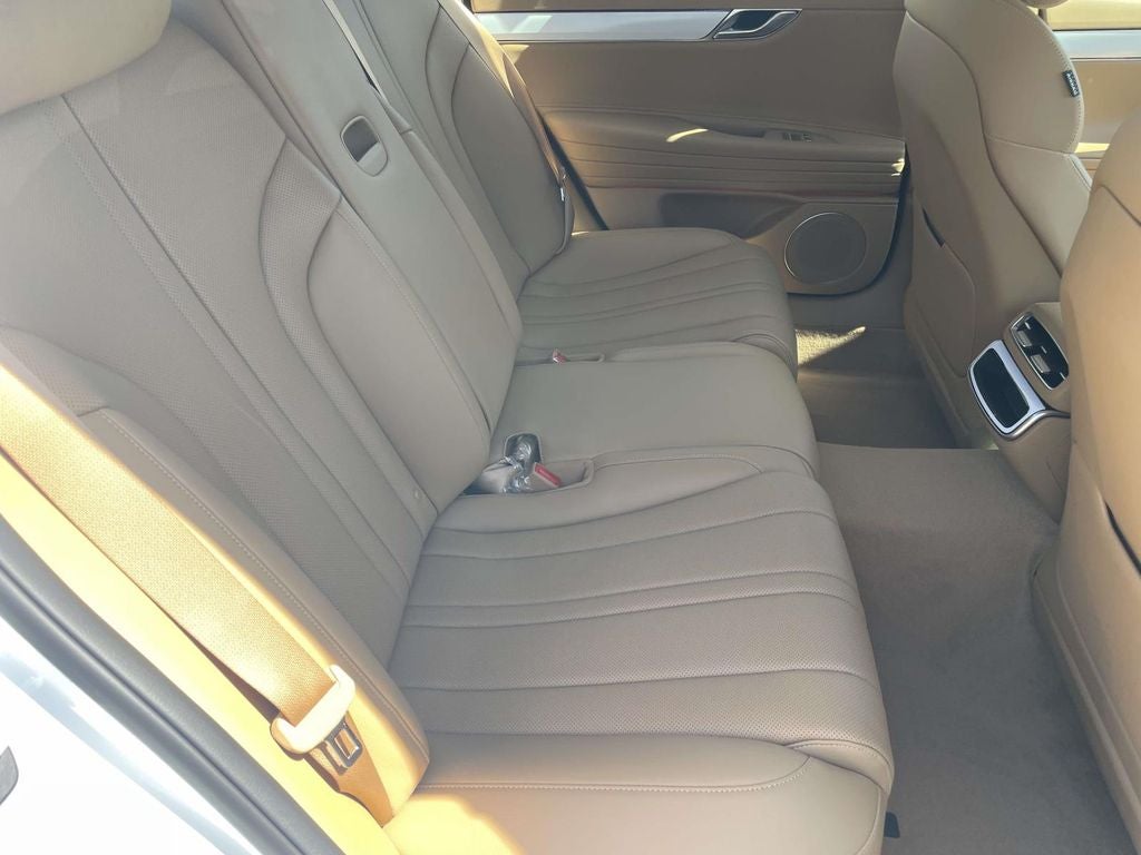2026 Genesis G80 2.5T