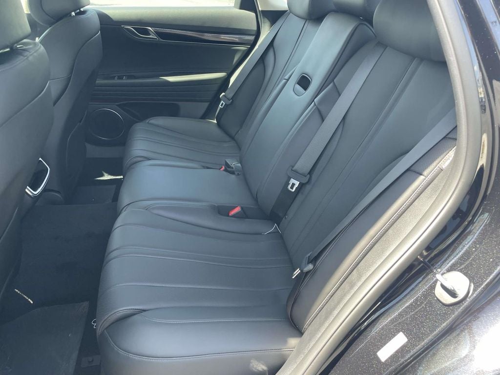 2026 Genesis G80 2.5T