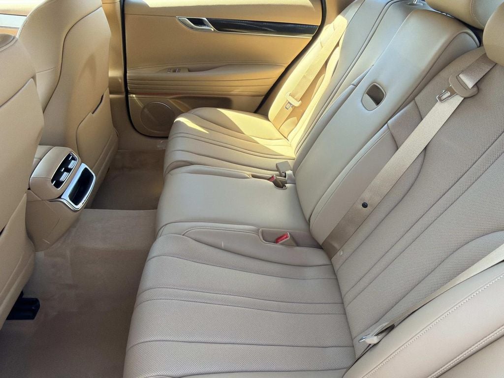 2027 Genesis G80 2.5T