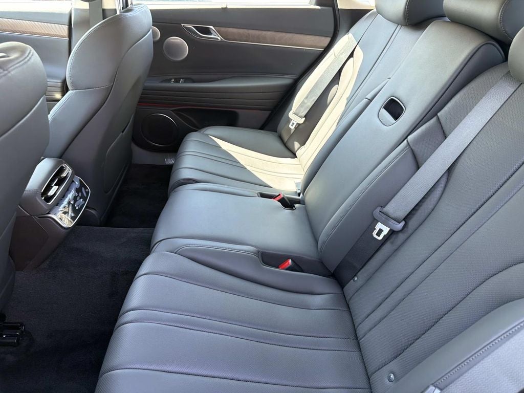 2027 Genesis G80 2.5T ADVANCED