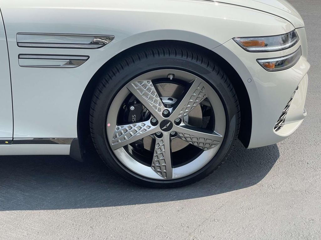 2026 Genesis G80 2.5T