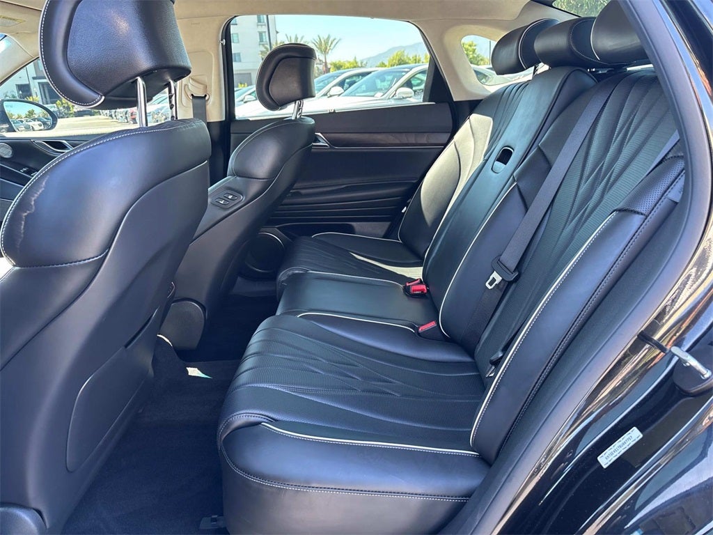 2024 Genesis Electrified G80 Prestige