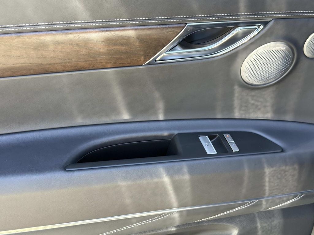2025 Genesis GV80 2.5T Advanced