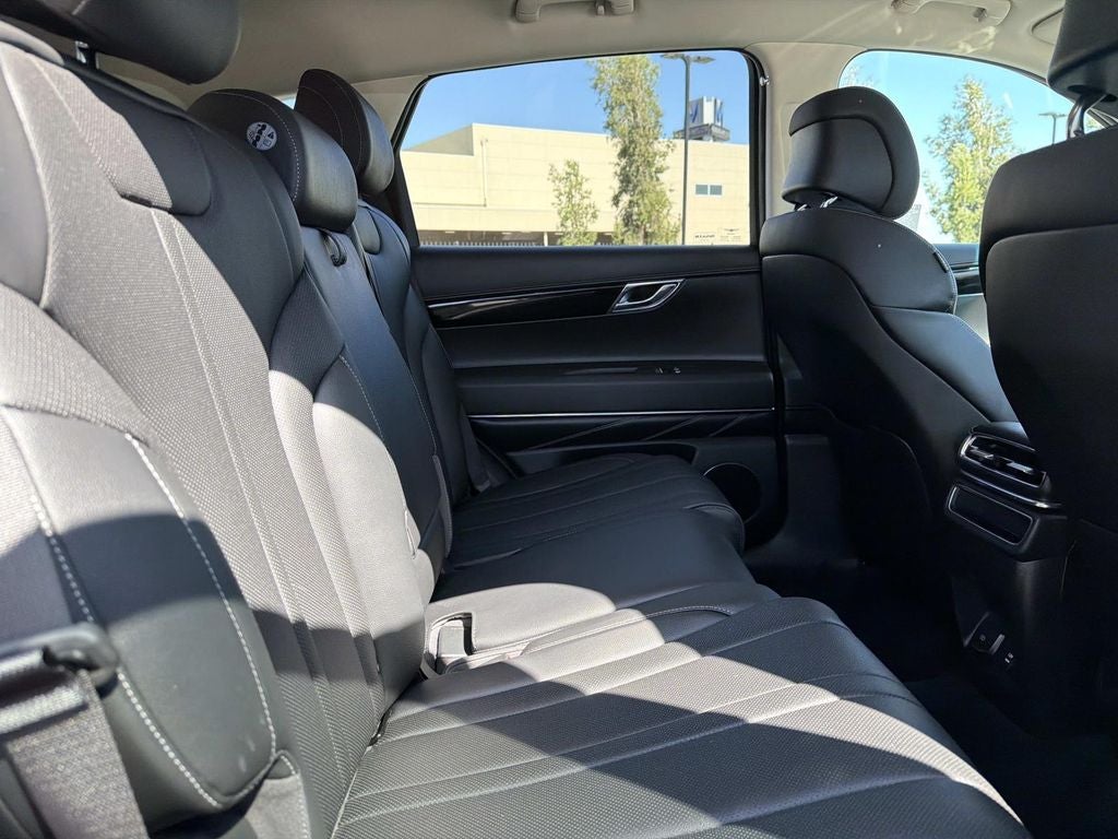 2026 Genesis GV80 2.5T