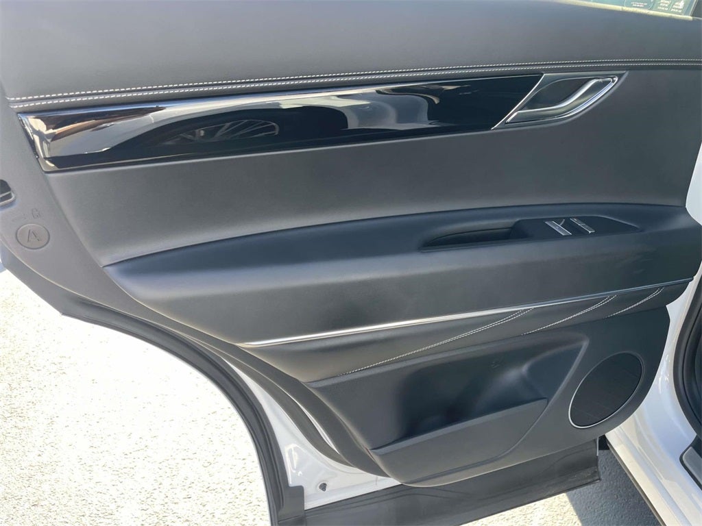 2026 Genesis GV80 2.5T