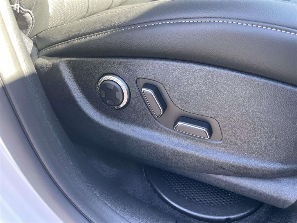 2026 Genesis GV80 2.5T