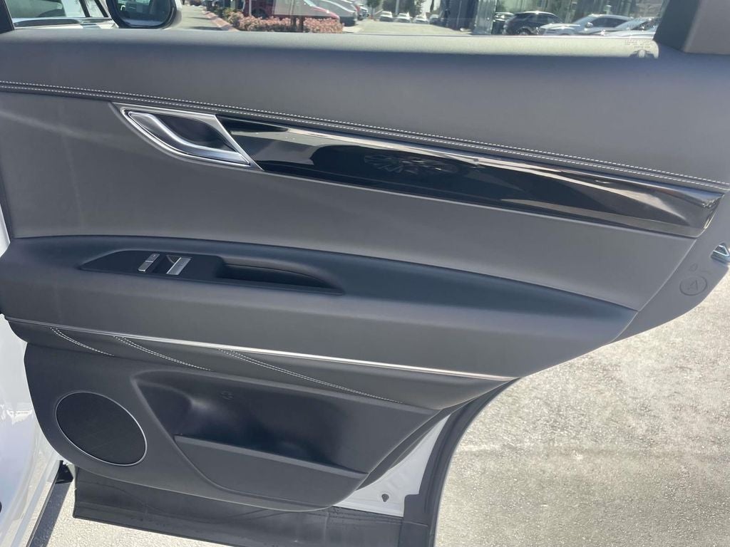 2026 Genesis GV80 2.5T