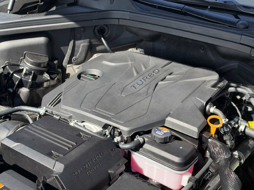 2027 Genesis GV80 2.5T