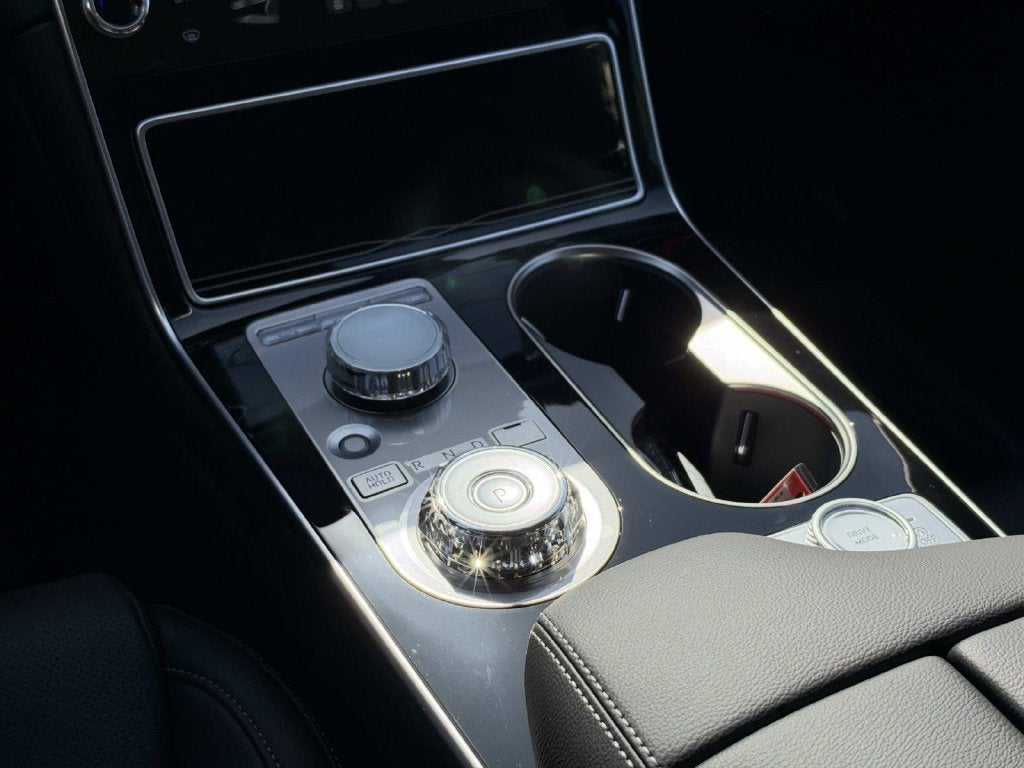 2027 Genesis GV80 2.5T